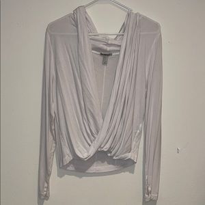 Buttery soft - thumb holes - draping